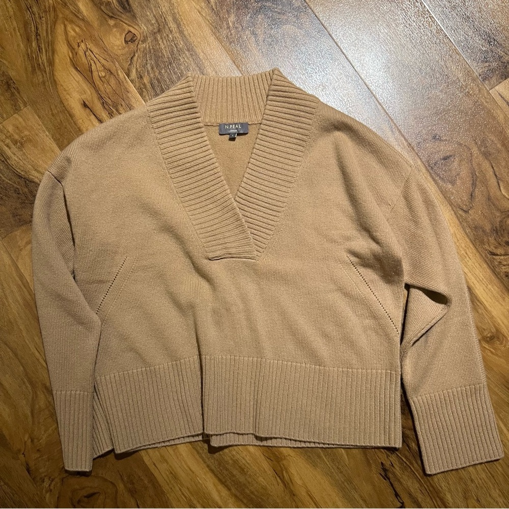 N Peal Cashmere Tan V-Neck Sweater
